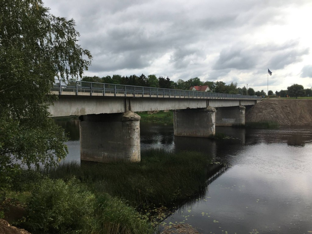 Keskkonnaregistreeringut tuleb taotleda näiteks uue silla rajamiseks. Foto Elina Leiner.JPG